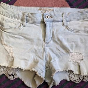 Pale wash high waist cut off shorts